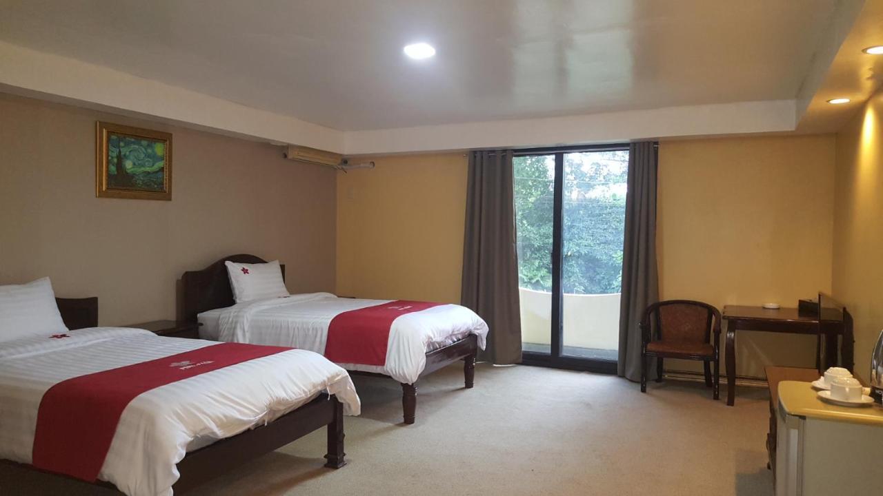 Phil Oasis Hotel & Resort Silang Dış mekan fotoğraf