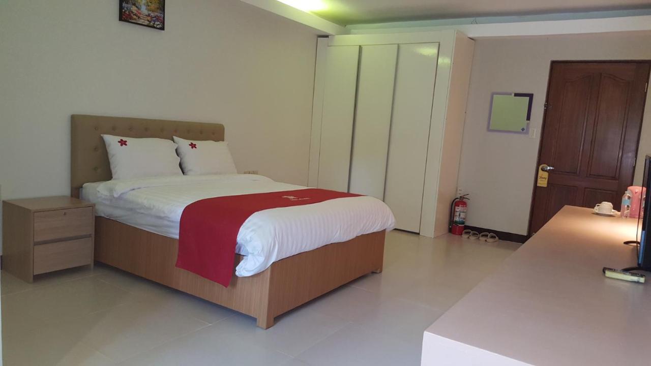 Phil Oasis Hotel & Resort Silang Dış mekan fotoğraf